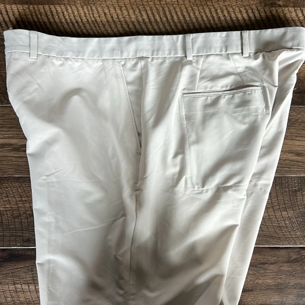 NWT Nike Men's‎ Core Flex Shorts Size 42